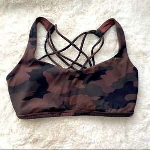 Lululemon Free To Be Sports Bra